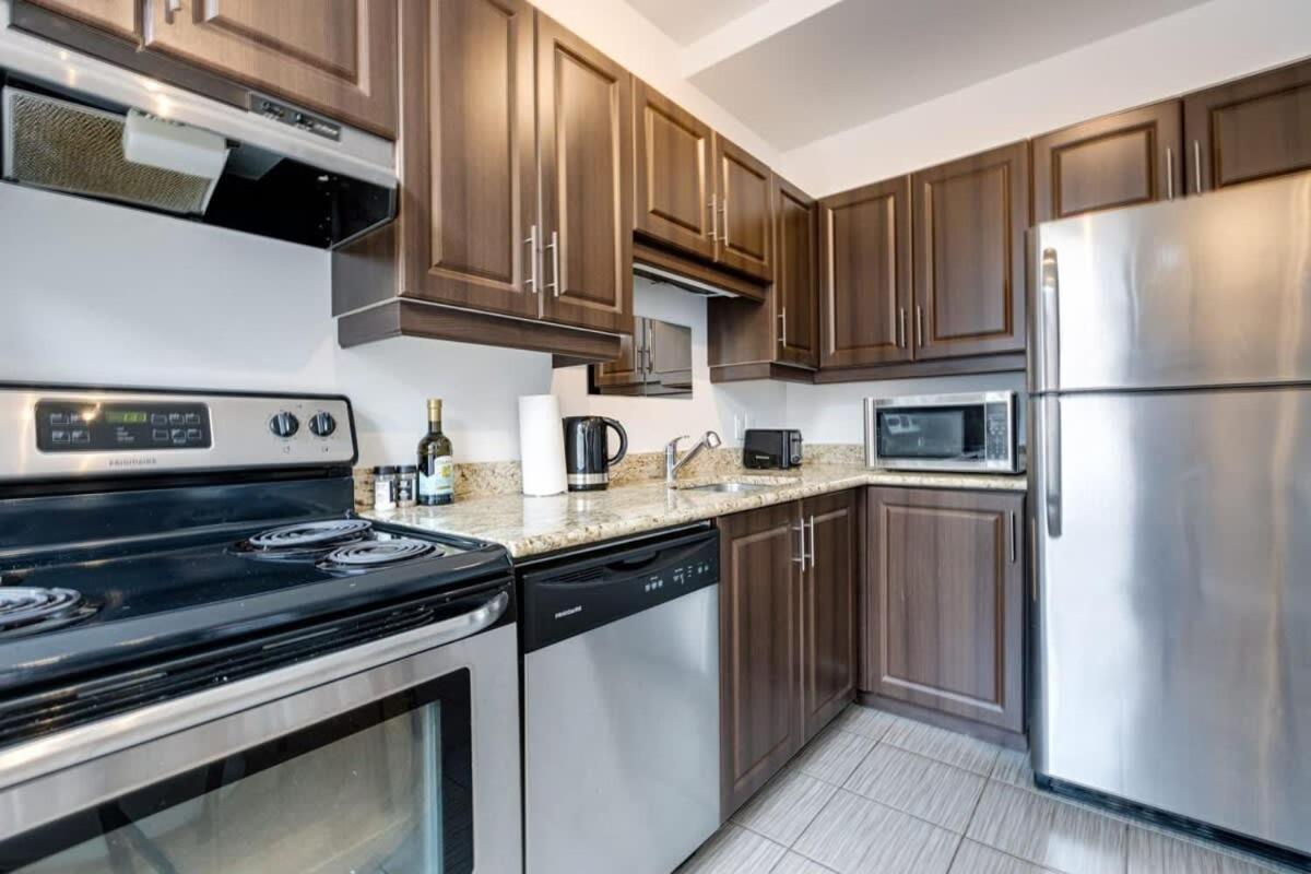 מונטריאול M11 Bright Studio In The Heart Of Mtl מראה חיצוני תמונה